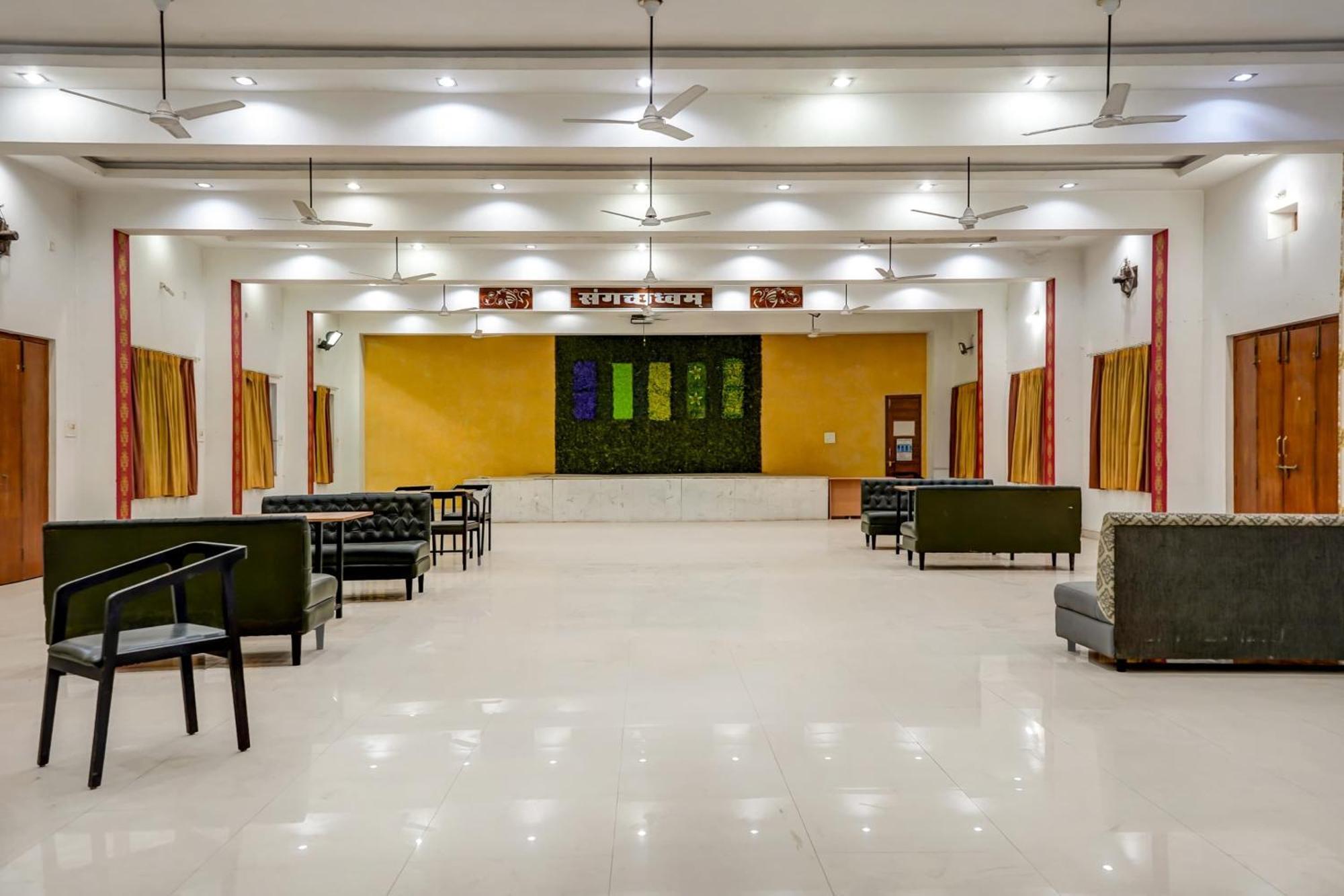 Hotel O Welcome Sri Rāipur Kültér fotó